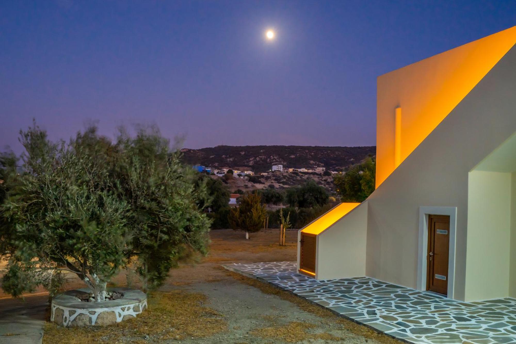 Olive Studios Karpathos Studio #4 Buitenkant foto